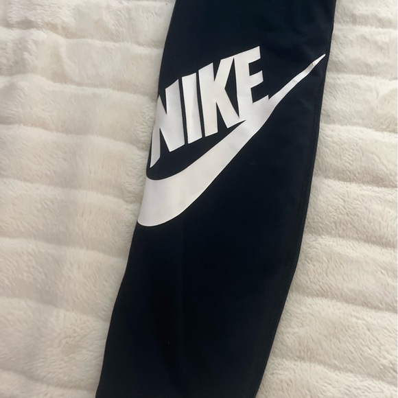 Nike Logo Leggings - Picture 3 of 6